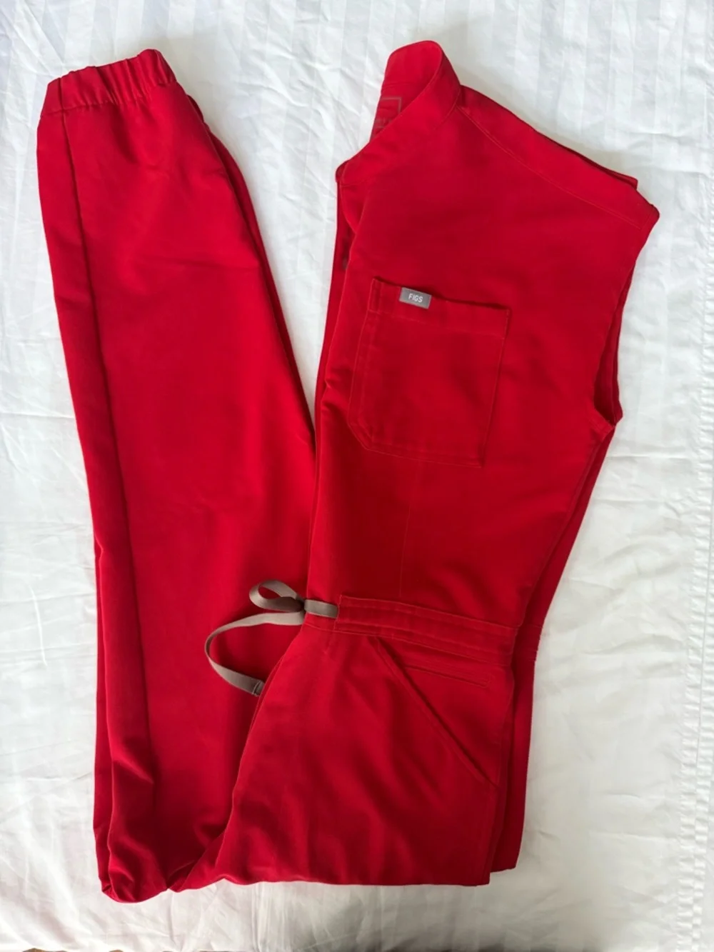 Figs Winning Red Rafaela Cargo Scrubjumpsuit- Medium, Regular - Picture 4 of 5